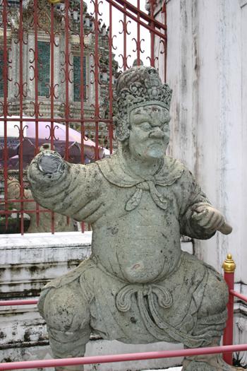 Tayland Uzak Doğuyu görmek isteyenler için inanılmaz bir prototip. Şu soru ve yanıtı çok anlamlı sanırım. Uzak Doğu gerçekten uzak mı?