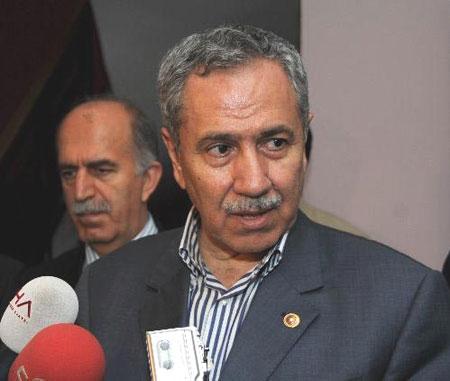 Danıştayın iptal kararı sonrası tekrar toplanan YÖK, 5 ay önce kaldırdığı farklı katsayı sistemine geri döndü. Ancak makas daraltıldı.