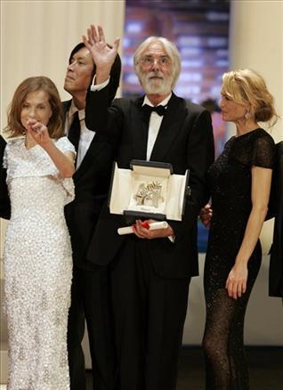 62. Cannes Film Festivali ödül töreniyle sona erdi. Bu yılki "Altın Palmiye" ödülünü, Avusturyalı Michael Haneke'nin "Le Ruban Blanc" isimli filmi kazandı.