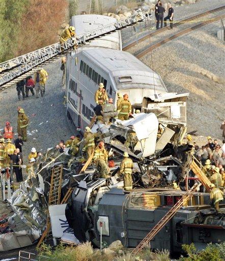 Tren kazası sonrası can pazarından 50 kare