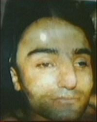 ''Canlı bomba'' olarak saldırıyı düzenleyen ve kimliği belirlenemeyen şüphelinin fotoğrafları basına dağıtıldı.