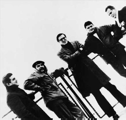 Ancak 1966 ve 1967 yılları arasında tam olarak nerede olduğu ve neler yaptığı spekülatiftir.