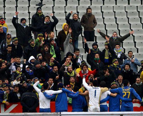 Süper Ligde iki haftadır galibiyetleri ile dikkatleri üzerine çeken İstanbul Büyükşehir Belediyespor, bugün kendi sahasında Ankaragücüne mağlup olmaktan kurtulamadı.