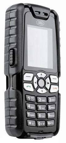 Bir firma dünyanın en sağlam cep telefonunu piyasaya sürdü. Telefon test için yüksek bir binanın tepesinden atıldı, filin altında ezildi, hatta fırında kızartıldı....