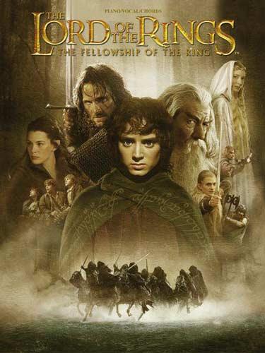 1- Yüzüklerin Efendisi-The Lord of the Rings (Peter Jackson): J.R.R Tolkien'in baş yapıtından sinema perdesine uyarlanan yapım, 11 dalda Oscar ödülünün de sahibi. Elijah Wood, Viggo Mortensen, Ian McKellen, Cate Blanchett, Sean Astin, Sean Bean, Christopher Lee, Andy Serkis, Orlando Bloom, Liv Tyler, Hugo Weaving gibi dev isimlerin rol aldığı serinin ilk filmi ''Yüzük Kardeşliği'' 2001, ikinci filmi ''İki Kule'' 2002 ve üçlemenin son halkası olan ''Kralın Dönüşü'' de 2003 yılında seyirciyle buluştu. Sürükleyici öykünün yanında sinema teknolojisinin en üst düzeyde kullanıldığı film pek çok yönden sinema tarihine geçti.