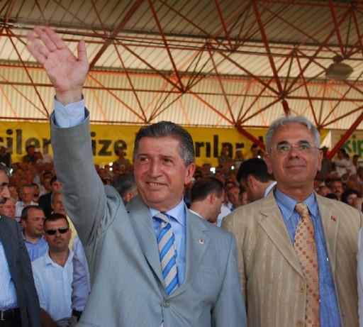 647. Tarihi Kırkpınar Yağlı Güreşleri'nde, Antalya'dan Recep Kara başpehlivanlığı kazandı.