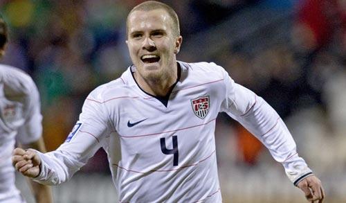 Michael Bradley (ABD) Borussia Mönchengladbach'dan Aston Villa'ya kiralık