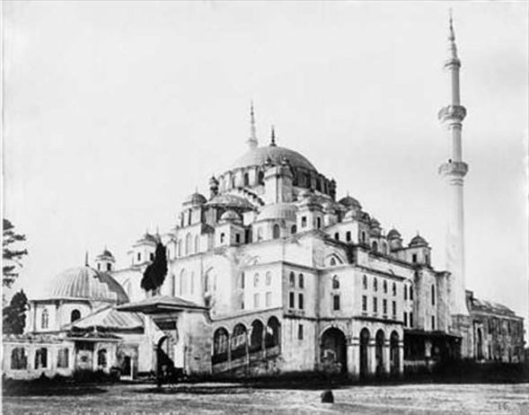 Fatih Camii