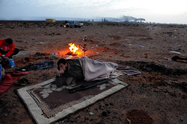 Yılın Foto Röportajı Birincisi 
Onur Çoban  Zaman Gazetesi