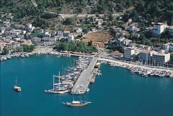 <p>MUĞLA Eski adı “Mobolla”’dır. Türkler buraya daha sonra Muğla demişlerdir.</p>
