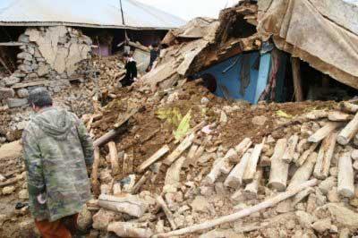 2003 - Tunceli: Deprem 6.2 şiddetinde gerçekleşti, bir kişi hayatını kaybetti, 7 kişi de yaralandı.