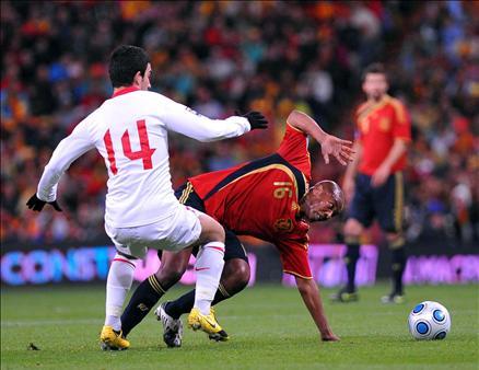 A Milli Takım, 2010 Dünya Kupası Avrupa Elemeleri 5. Grup'taki 5. maçında İspanya ile karşılaştı. Maçın ikinci yarısında gelen tek gol skoru da belirledi.