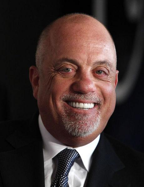Billy Joel'in deniz kıyısındaki evi: Müzik dünyasının 23 kez Grammy ödülüne aday gösterilen ve ödülü 6 kez kazanan ismi Billy Joel'ın evi de satışta. Long Island'da bulunan sahil evinde 4 ayrı yatak odası yer alıyor.