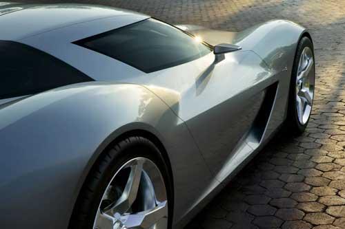 Transformers'ın kahramanı: Corvette Sting Ray