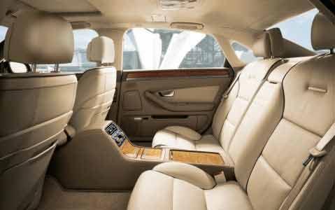 Org. Yaşar Büyükanıt’a Audi A8L marka bir otomobil alındı. Dünyada zırh gücü açısından bir numara olan otomobil çıplak 400 bin Euro fiyata sahip ve gümrük vergileriyle birlikte yaklaşık 1 Trilyon değerinde.