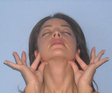 YÜZ YOGASI