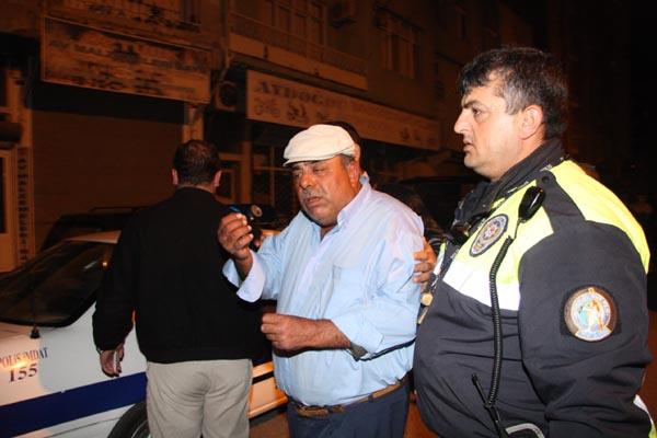 Olay yerine basın mensupları ve polisin gelmesiyle yetkililer tarafından tahsis edilen 3. otobüsle kalan umreciler de Adana Şakirpaşa Havaalanı'na gönderildi.