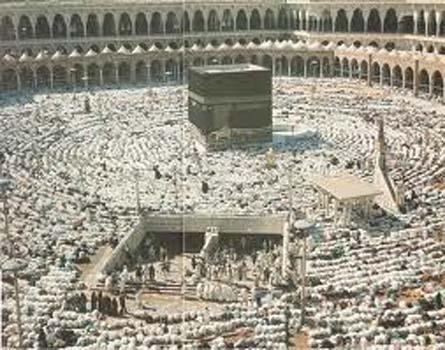 <p><span style="text-decoration: underline;"><strong>(Allah’ım, denizlerin arasını ayırdığın gibi, beni Cehennem azabından koru! [Tirmizi]</strong></span></p>