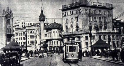 Karaköy meydanı