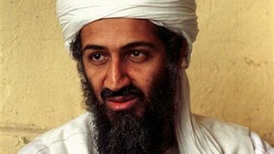 ABD'nin yakalanması için 5 milyon dolar ödül koyduğu Usame bin Ladin, hiçbir eylemi açıkça üstlenmedi, ama aynı zamanda hiçbirini kınamadı. Usame bin Ladin'in adı, yapılandan çok, yapılacağı iddia edilen eylemlerle anılıyordu.