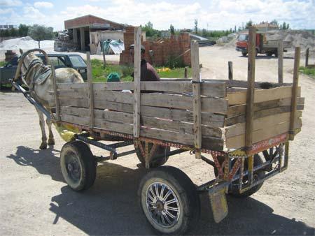 Çelik jantlı at arabası