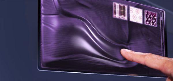 <p><strong>Dokun ve hisset ! </strong></p>
Fin Senseg şirketi kullanıcılara ekran üzerindeki görüntülere sadece dokunmaya değil hissetmeye de izin veren bir teknoloji geliştirdi. E-Sense teknolojisinde tixel olarak isimlendirilen dokunulabilir piksellerden yararlanılıyor. Bir desene dokunduğunuzda bu alan cildinize elektrik akımları göndererek o desenin bir kopyasını duyu olarak beyninizde oluşmasını sağlıyor. Bu şekilde dokuduğunuz desenleri aynı zamanda hissedebiliyorsunuz. Teknoloji gerçek bir klavye hissi veren uygulamalar ve daha gerçekçi kullanıcı arayüzleri gibi birçok alanda kullanılabilecek.