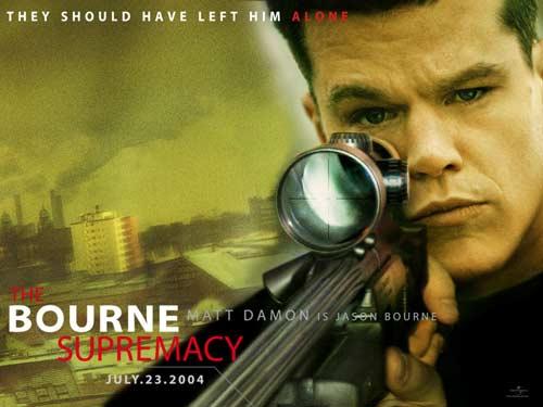 6- Bourne (Doug Liman, Paul Greengrass, Paul Greengrass): Başrolünü Matt Damon'ın üstlendiği yapım, 2002'de ''The Bourne Identity'', 2004'te ''The Bourne Supremacy'' ve 2007'de ''The Bourne Ultimatum'' isimleriyle seyirci karşısına çıktı. Matt Damon'ı aksiyon dünyasına kazandıran film, oyuncunun bu alandaki yeteneğini de gözler önüne seriyor.