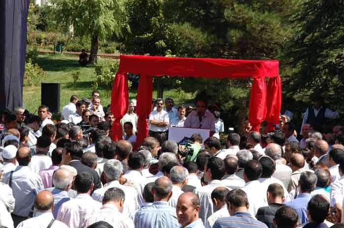Yaşam Hakkı Anıtı açıldı