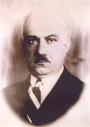 MEHMET RECEP PEKER
Doğum yeri: İstanbul 
Doğum tarihi:  5 Şubat 1889
Başbakanlık yaptığı tarihler : 7 Ağustos 1946 - 10 Eylül 1947 (15. Hükümet)