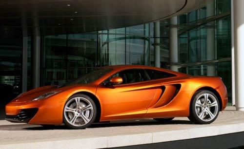 Mclaren sonunda MP4 12C'yi tanıttı