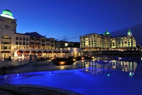 Hotel Amara Dolce Vita

En iyi wellness otelleri kategorisinde birinci seçildi. (Antalya Kemer/Tekirova)