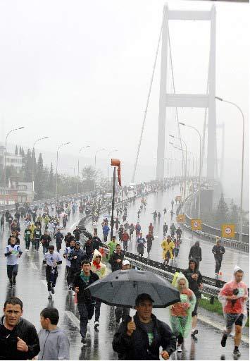 30. Kıtalararası Avrasya Maratonu renkli görüntülere sahne oldu