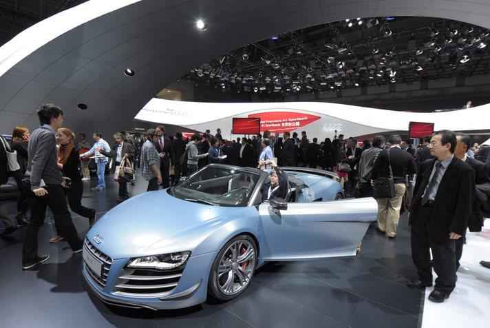 AUDI