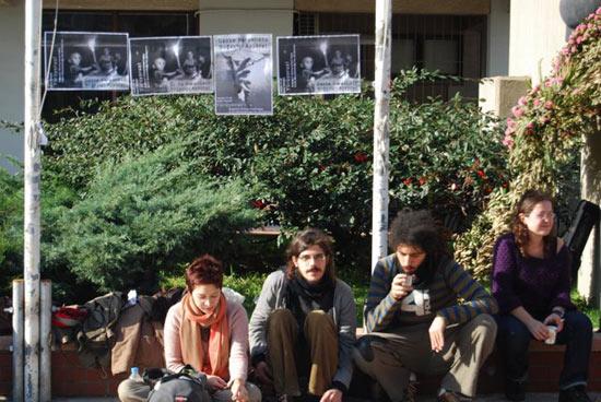 Gazze karanlıkta, Boğaziçi ayakta!
