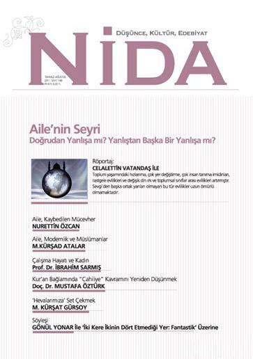 <p><strong><span style="color:#0000ff">Nida’dan “Aile’nin Seyri”</span></strong><br />
<br />
Bu sayımızda ‘ailenin serüveni’ni konuşmak istedik. Röportaj ve soruşturmayla konuyu açmayı ve zenginleştirmeyi hedefledik. Aynı zamanda düşünmeyi ve aile üzerinde düşündürmeyi… Bazı yazılar üzeri küllenmiş bilgilerinizi hatırlatırken, bazılarıysa yeni ufuklara yelken açtıracak. Ama hepsinin amacı ‘yozlaşmaya karşı, özü tevhid olan anlayışı kavramak ve geliştirmek…’<br />
Nida Dergisi’nin sayfalarını aralama isteği ve heyecanı uyandıran bu sayı da, sizleri bekleyen önemli yazarlar ve yazılardan bazılarını şöyle sıralayabiliriz:<br />
<br />
<strong>Kur’an Bağlamında “Cahiliye” Kavramını Yeniden Düşünmek</strong><br />
Doç. Dr. Mustafa Öztürk<br />
<strong>Aile, Kaybedilen Mücevher</strong><br />
Nurettin Özcan<br />
<strong>Aile, Modernlik ve Müslümanlar</strong><br />
M. Kürşad Atalar<br />
<strong>Hâne-i Saadet’te Rahmet İlişkileri</strong><br />
Hatice Kübra GÖRMEZ<br />
<strong>Değerlerimizin Korunmasında Ailenin Rolü</strong><br />
Prof. Dr. Ramazan Altıntaş<br />
<strong>Çalışma Hayatı ve Kadın</strong><br />
Prof. Dr. İbrahim Sarmış<br />
<strong>Modernleşme ve Ailenin Çöküşü</strong><br />
Altan Murat Ünal<br />
<strong>Aile Yıkılınca</strong><br />
Adil Akkoyunlu<br />
<strong>Sorumluluk Olarak “Kavvam”</strong><br />
Yılmaz Altunöz<br />
<strong>Celalettin Vatandaş ile Türkiye’de Aile Araştırmaları Üzerine</strong><br />
Röportaj: M. Kürşat Gürsoy<br />
<strong>Leheb Suresi Tefsiri – 2</strong><br />
Hamîduddîn el-Ferâhi<br />
<strong>Bir Şehr-i Sivas ki…</strong><br />
Mücahid Sağman<br />
<strong>Gurbet</strong><br />
Cumali Ünaldı<br />
<strong>Gönül YONAR İle Söyleşi ‘İki Kere İkinin Dört Etmediği Yer: Fantastik’ Üzerine</strong><br />
Söyleşi: Bünyamin GÜLBAY<br />
<strong>Sahife-i Surur-ul Cedid</strong><br />
Mukızoğlu Cemal Haktanır</p>
