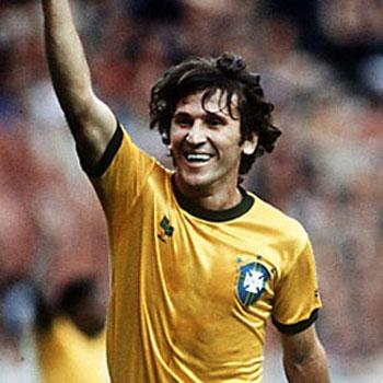 Zico<br><br><strong>Oynadığı Ligler : </strong> Brezilya/İtalya/Japonya <br><strong>Oynadığı Sezonlar : </strong> 1971-1994 <br><strong>Attığı Gol Sayısı : </strong> 406 gol