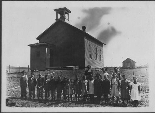 <strong>Portatif Yazlık Ev (Nettie Rood)
 </strong> <br><br>