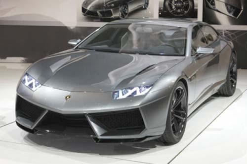 Lamborghini Estoque 4 kapılı bir Süpersporcu