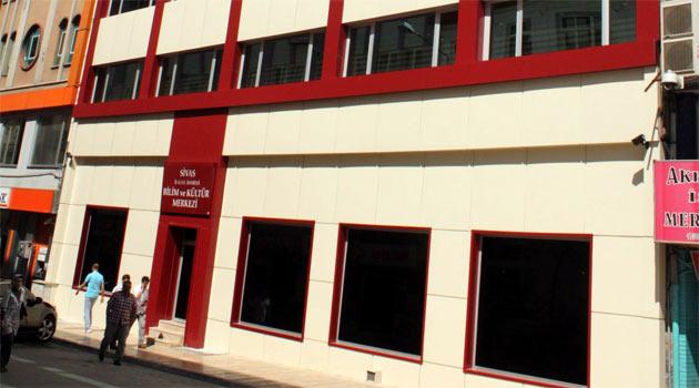 Madımak olaylarının yaşandığı otel, Bilim ve Kültür Merkezi'ne dönüştürüldü. Otelin zemin katı çocuk kütüphanesi, birinci kat ise bilim merkezi olarak düzenlendi.