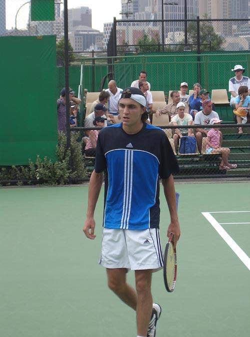 6. Gilles Simon