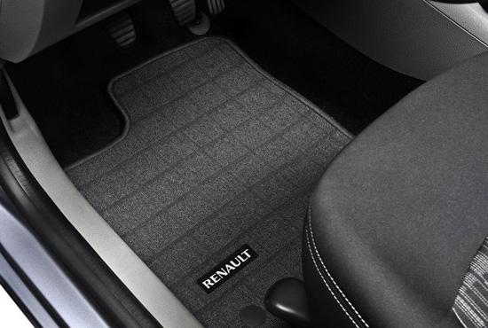 Türkiyede üretilen yeni Renault Symbol AutoBest 2008″ En iyi otomobil ödülüne layık bulundu