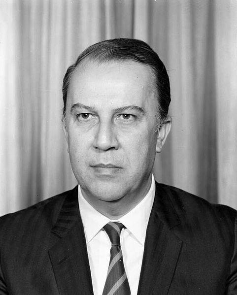 36'inci Hükümetin Başbakanı Mehmet Naim Talu