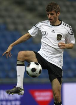 3- TOMAS MULLER (21)
B.MÜNİH - 28.5 MİLYON EURO
