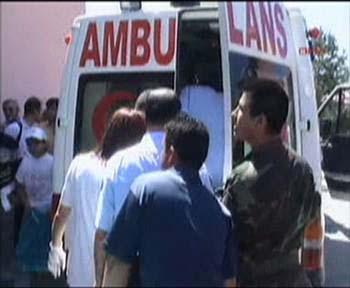 Erzincan'ın Kemah İlçesi'nde, PKK'lı teröristlerce yola döşenen mayının patlaması sonucunda ilk belirlemelere göre 9 askerimiz şehit oldu