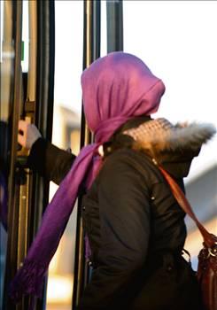 28 Şubat'ın karakutusu Fadime Şahin'i, 13 yıl sonra ilk kez SABAH bulup görüntüledi ve onunla konuşmayı başardı. Uzun süredir sırra kadem basan, hakkında estetik ameliyat yaptırdığından, yabancı bir ülkeye iltica ettiğine ve Ergenekon davasının gizli tanığı olduğuna kadar bir dizi şehir efsanesi üretilen Şahin, sanıldığının aksine aradan geçen yıllar boyunca gözlerden uzak, mütevazı bir hayat sürdü. Bir köşe yazarı, Temmuz 2009'da Şahin'in buhar olup uçtuğunu, artık Türkiye'de Fadime Şahin diye birinin yaşamadığını yazmıştı. Hiç kimsenin bulamadığı Fadime Şahin'i uzun süren bir araştırma sürecinin sonunda SABAH Özel İstihbarat ekibi buldu.