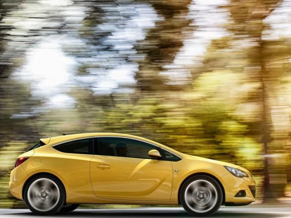 2012 Vauxhall Astra GTC