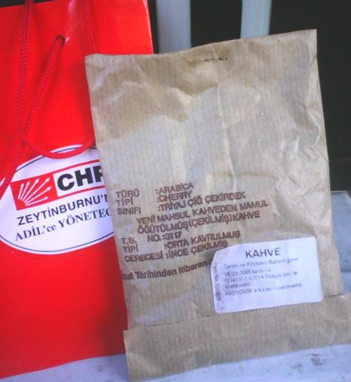 CHP'nin Zeytinburnu'nda dağıttı kahvelerin son kullanma tarihi 30.01.2009