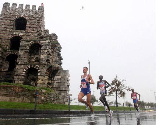 30. Kıtalararası Avrasya Maratonu renkli görüntülere sahne oldu