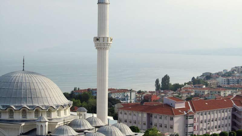 Namaz molası verdiğimiz camiden bir görünüm.