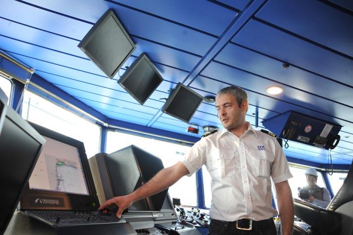 TPAO adına 3 boyutlu sismik veri toplayacak Norveç bayraklı Oceanic Challenger isimli gemi, Antalya Limanı'na geldi. İşte Türkiye'nin petrol arayacağı gemi: